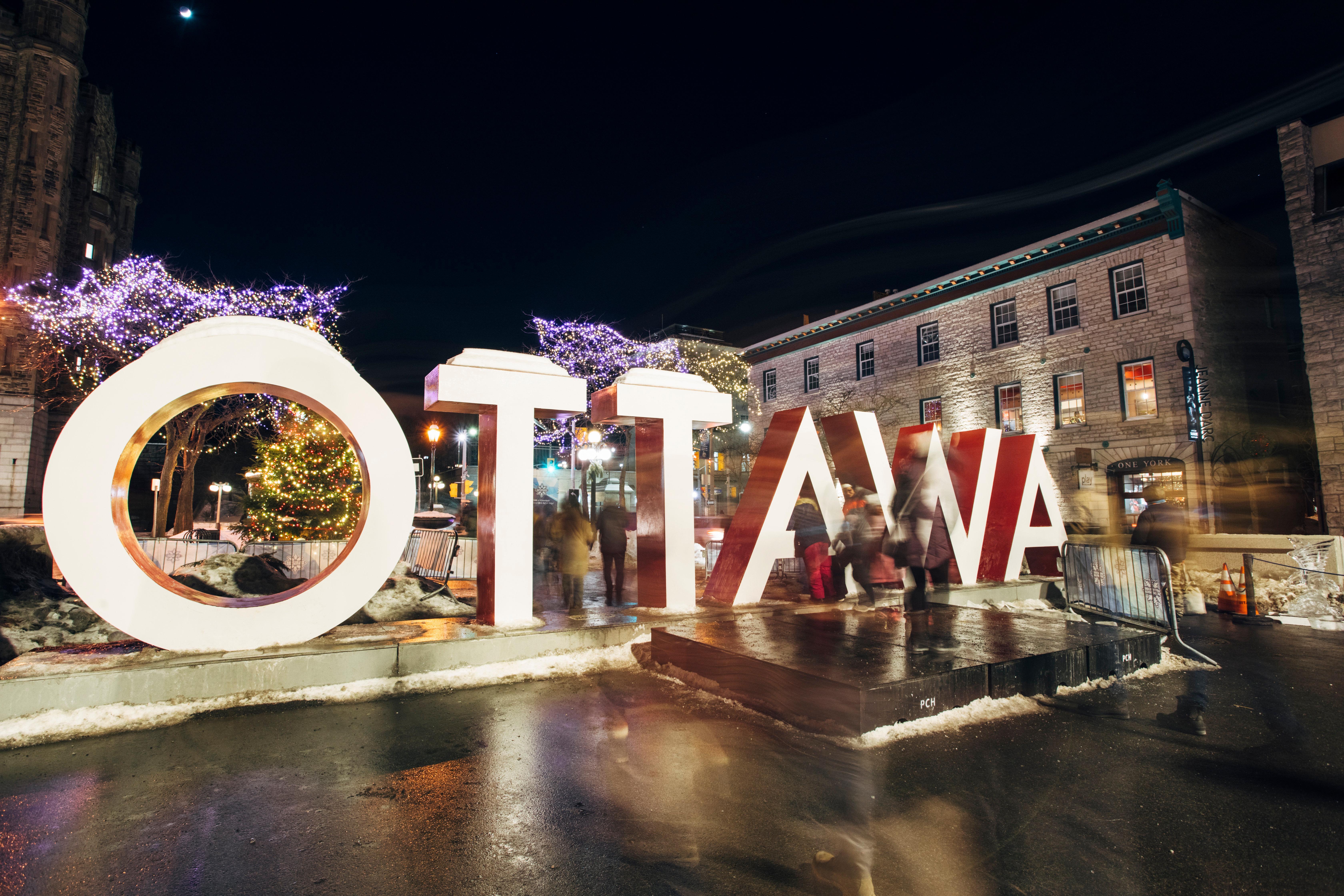 Holiday Inn & Suites Ottawa Kanata By Ihg Экстерьер фото