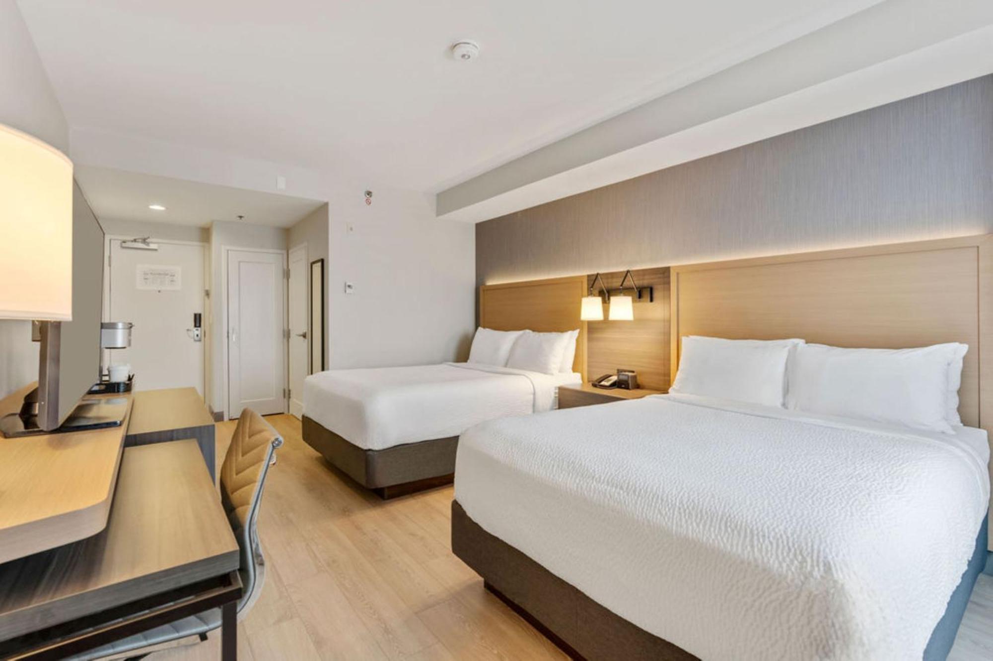 Holiday Inn & Suites Ottawa Kanata By Ihg Экстерьер фото