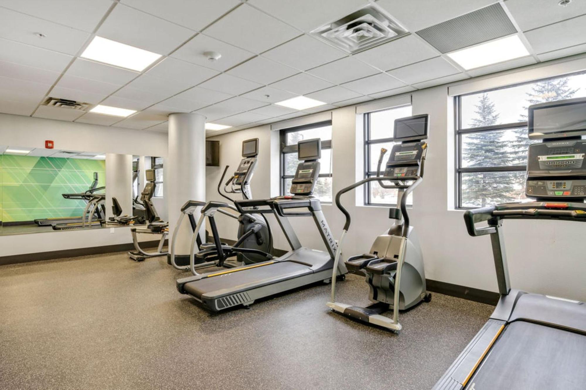 Holiday Inn & Suites Ottawa Kanata By Ihg Экстерьер фото