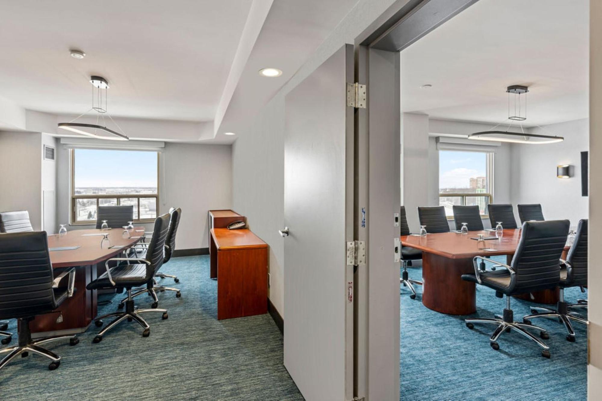 Holiday Inn & Suites Ottawa Kanata By Ihg Экстерьер фото