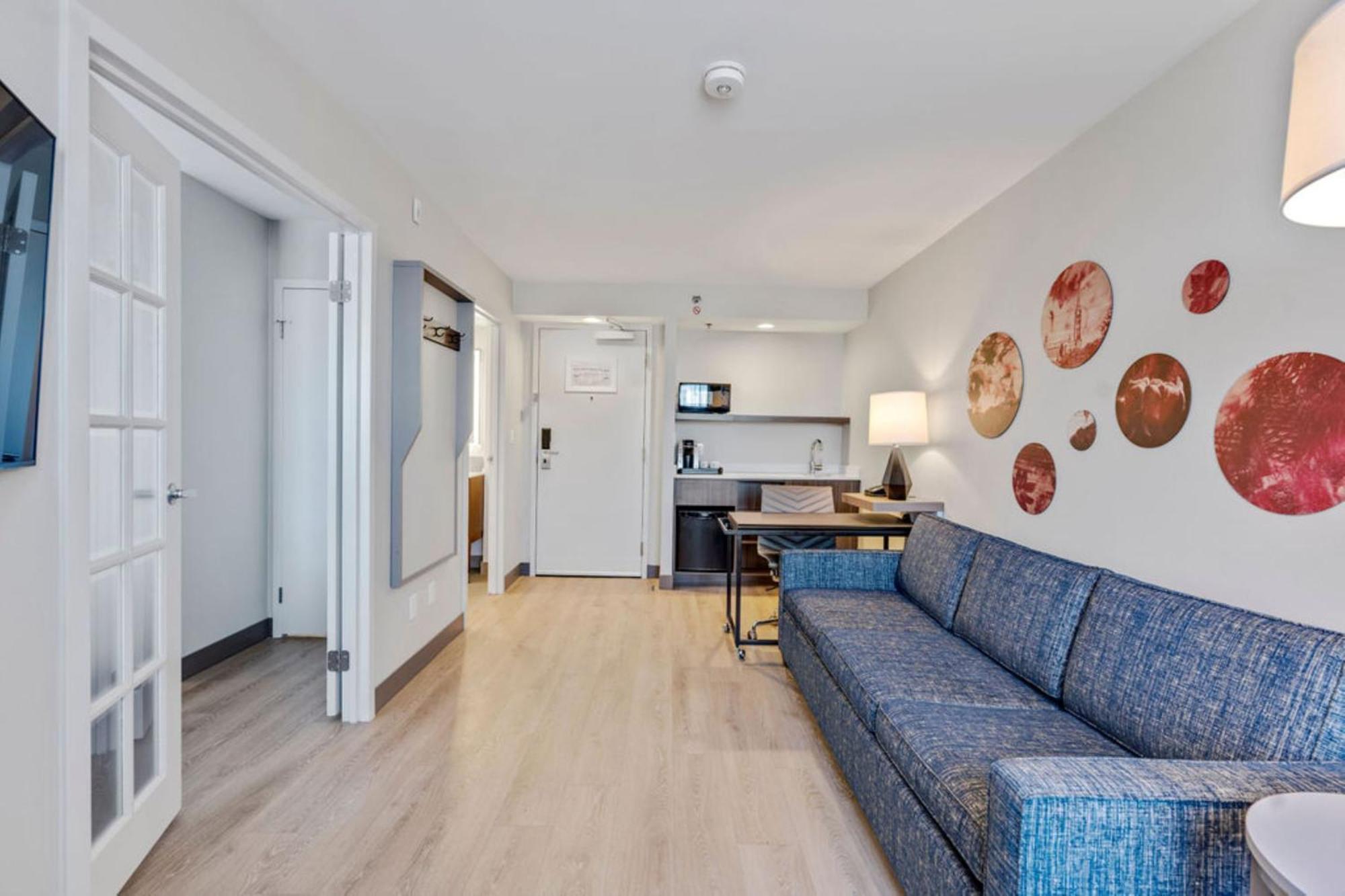 Holiday Inn & Suites Ottawa Kanata By Ihg Экстерьер фото