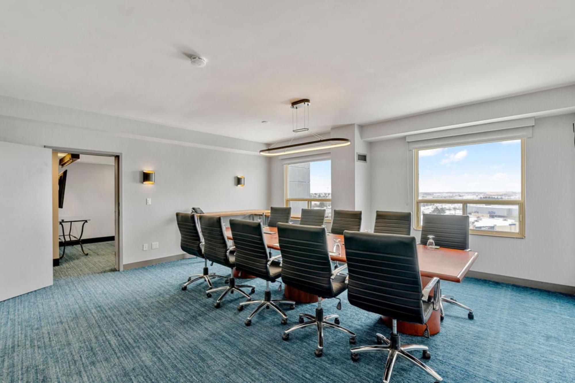 Holiday Inn & Suites Ottawa Kanata By Ihg Экстерьер фото
